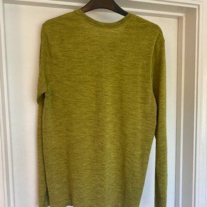 Lululemon Metal Vent Tech Long Sleeve